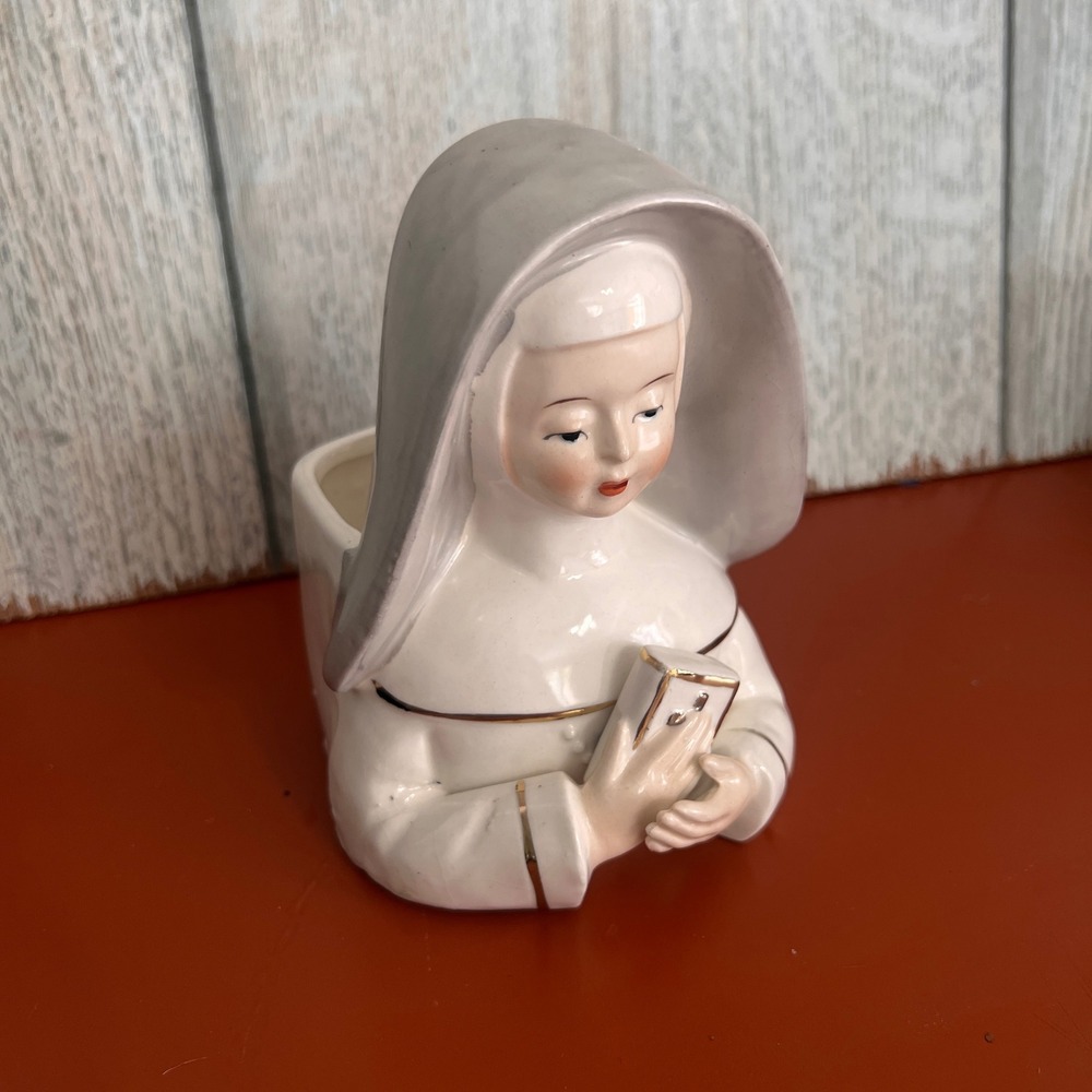Relpo MN1253 Vintage Nun Planter Ceramic Religious Bust Japan Gold Trim White